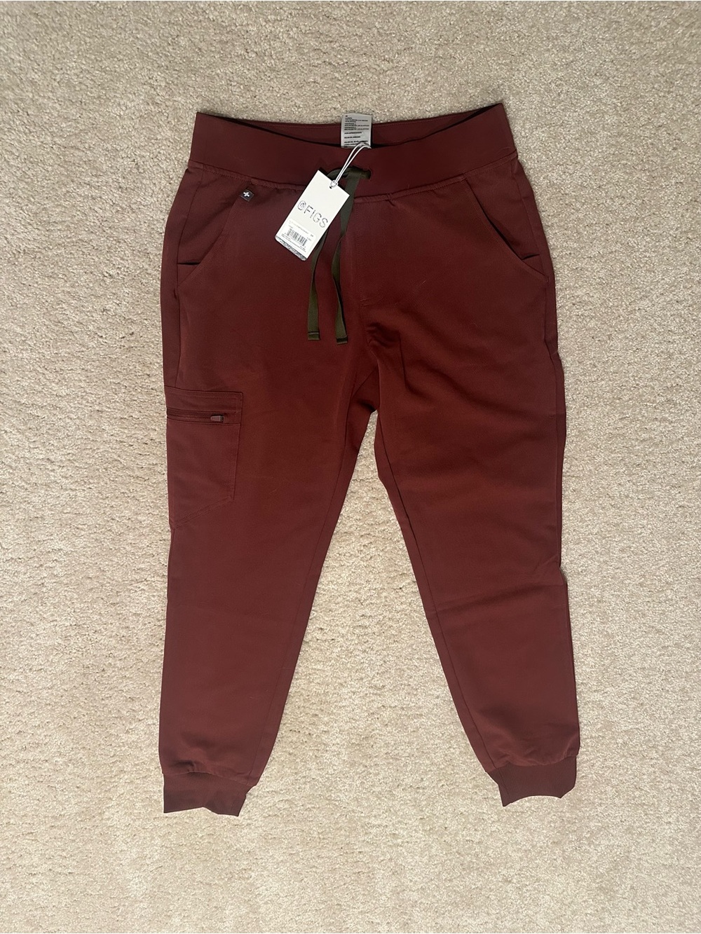 Figs Women's Scrub Jogger Pants in Walnut